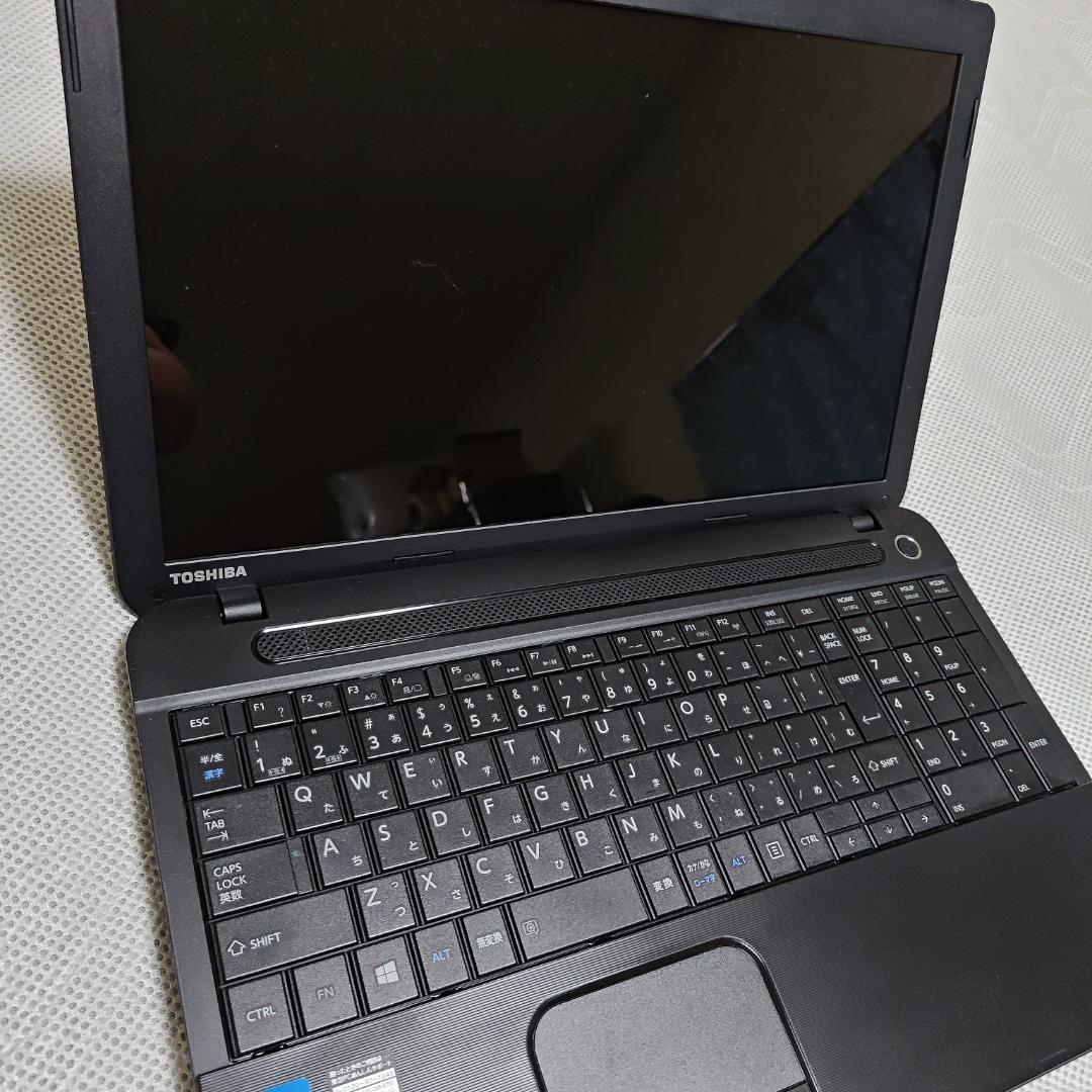 東芝　dynabook Satelite B353/23JB
