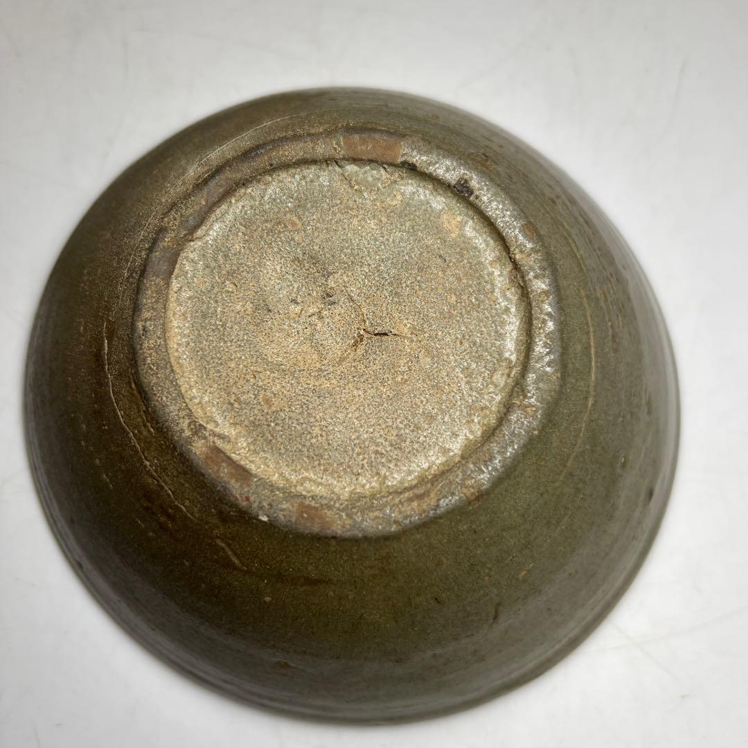 青磁皿　合箱　口径約15.5㎝　東Y8-0226③