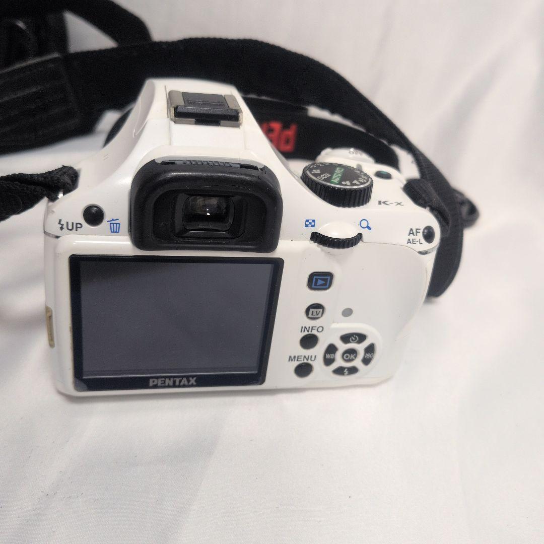 k*z様 PENTAX K-x ホワイト デジタル一眼レフカメラ カメラバッグつ