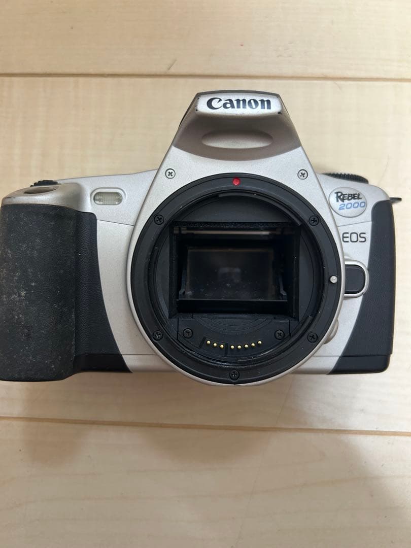 Canon EOS REBEL 2000 フィルムカメラ レンズ付き！