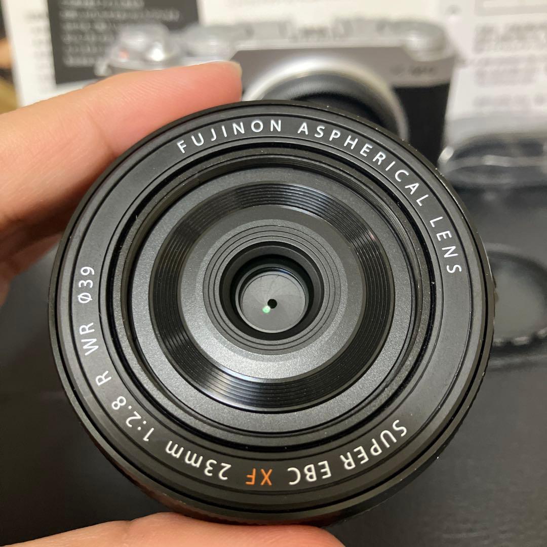 FUJIFILM X-M5、XF23mm R WR F2.8レンズ
