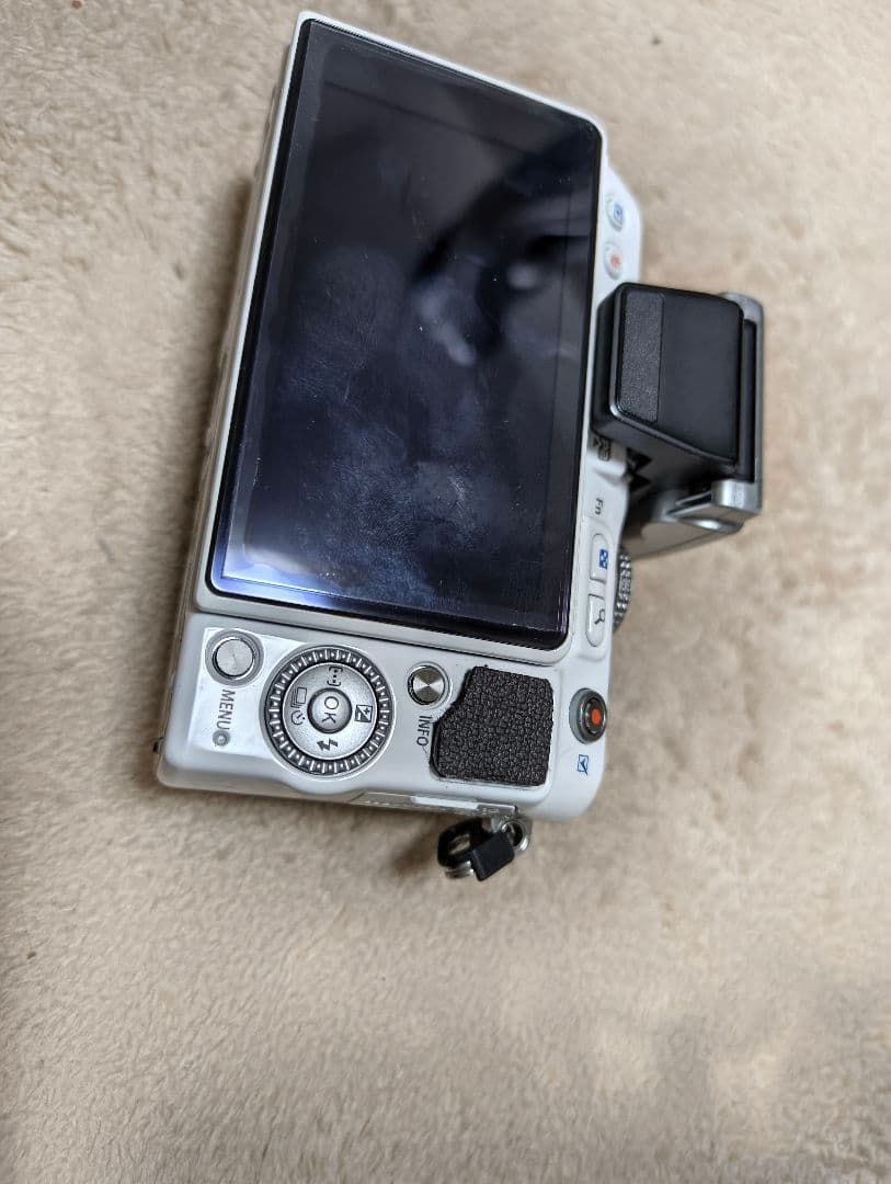 オリンパス　E-PL3 ホワイト
