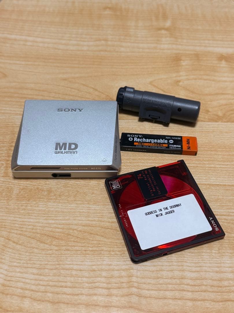 【ジャンク品】SONY MDウォークマン MZ-E75 ポータブルMD