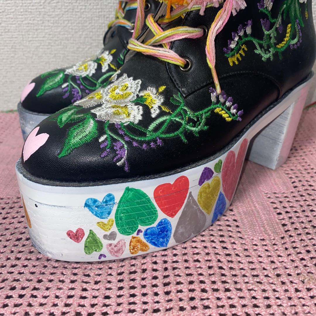 アートブーツ カラフル刺繍 厚底　インテリア
