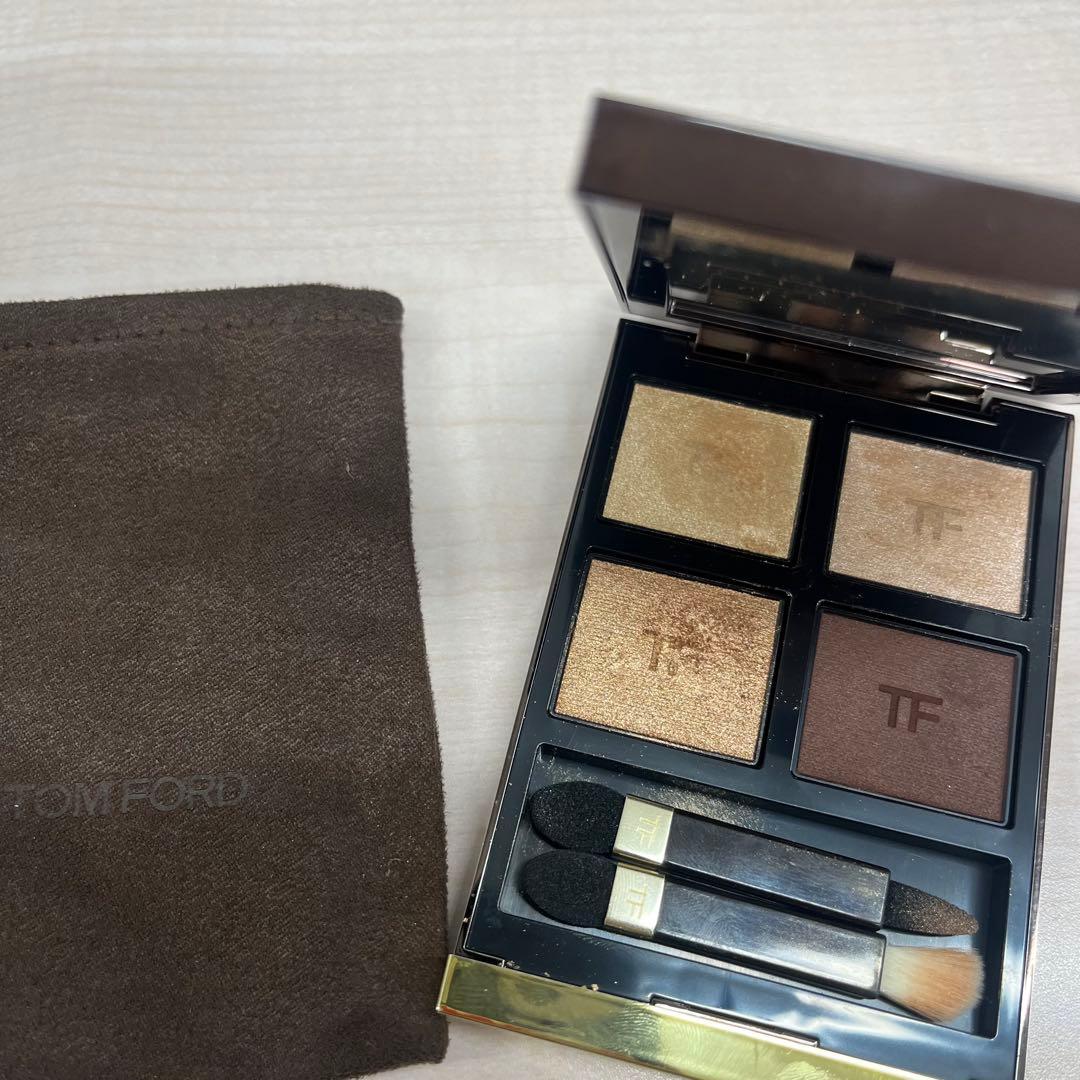 TOM FORD アイカラークォード　ピーチグラマー