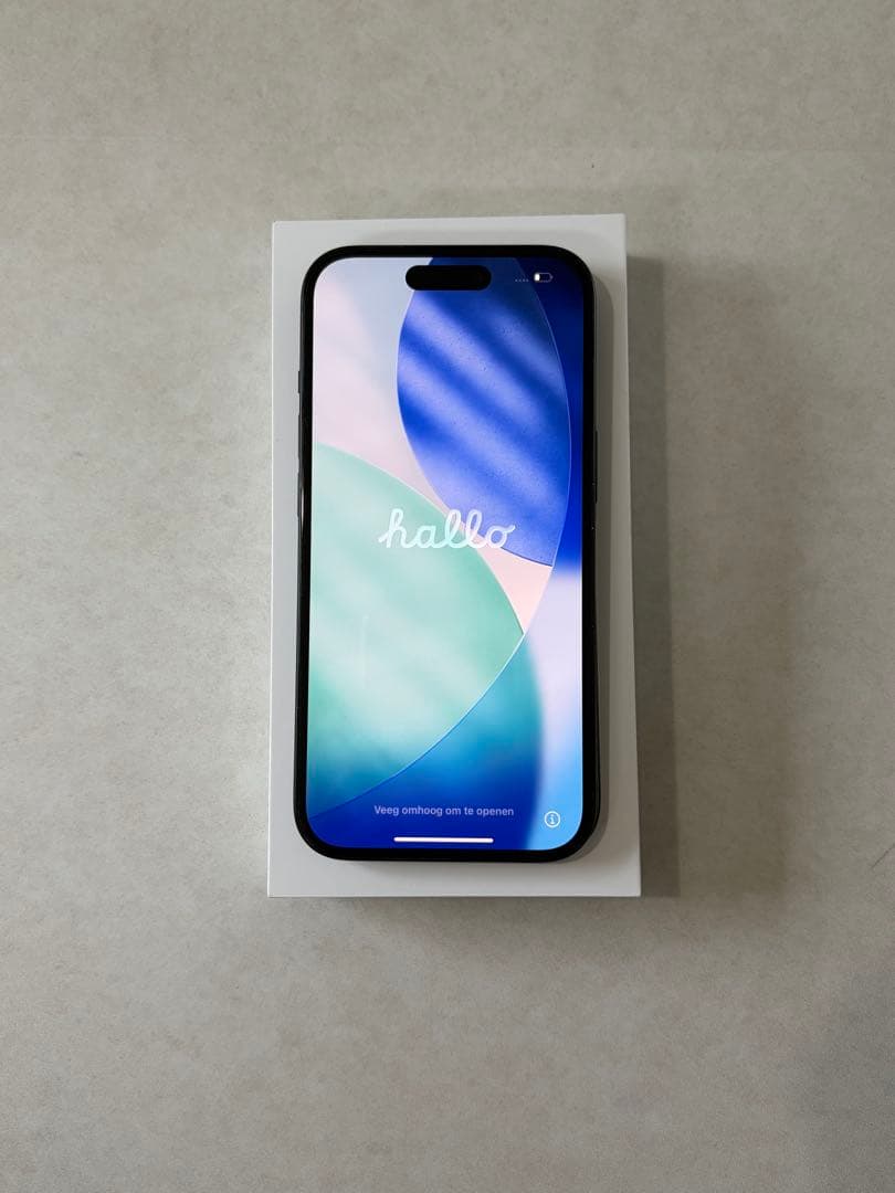 iPhone15 本体 128GB
