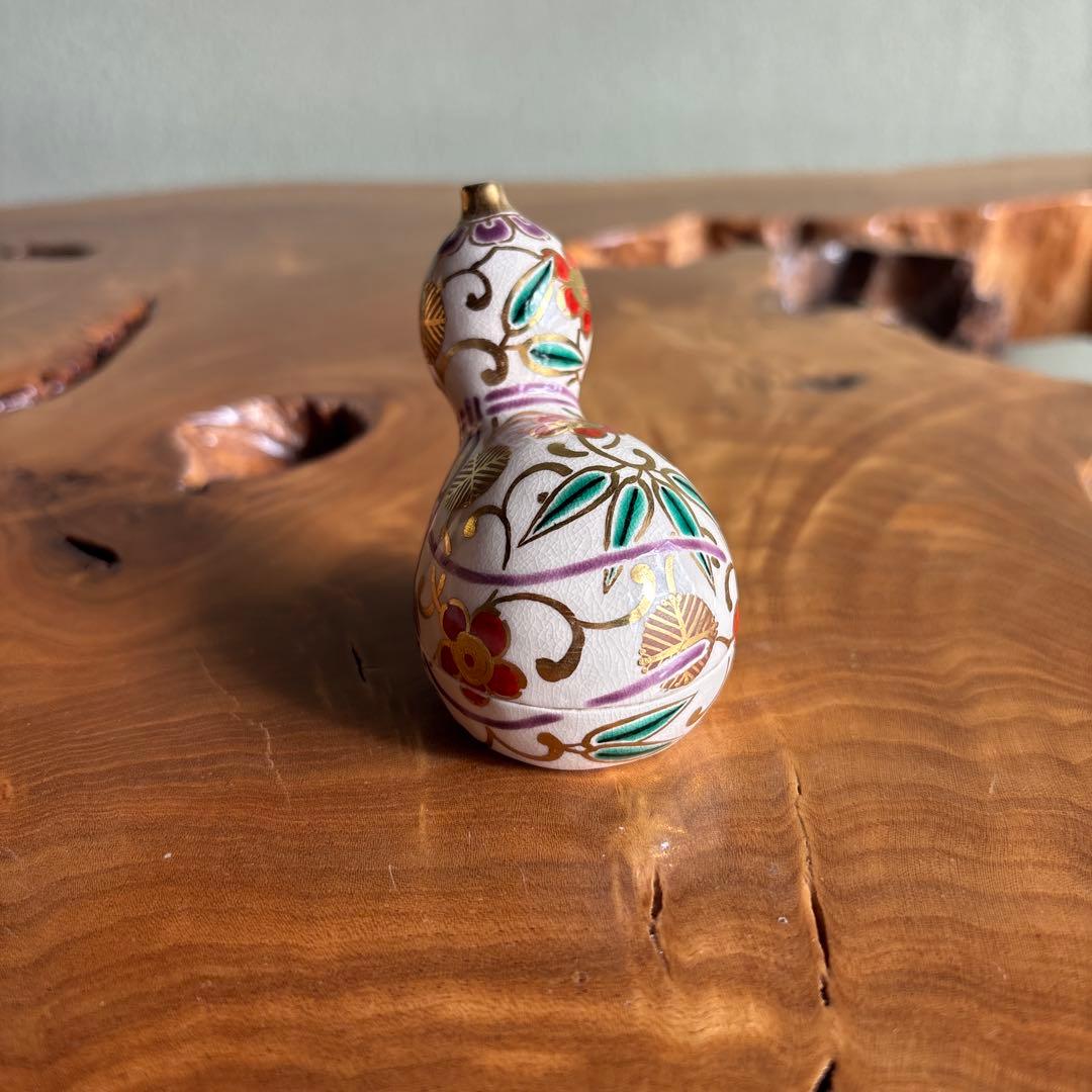 宮川香雲造 瓢香合 松竹梅唐草絵 共箱 茶道具