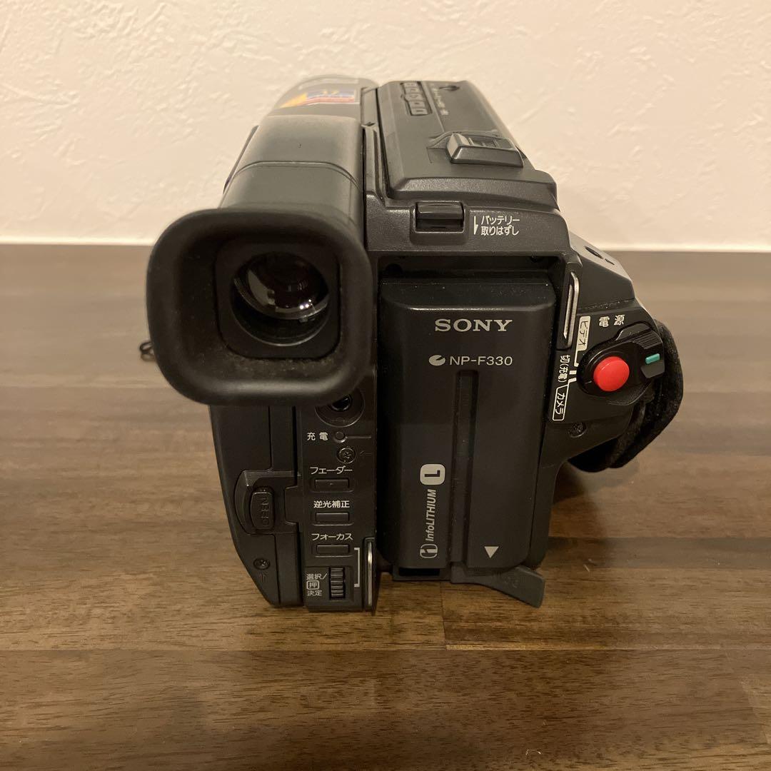 SONY Handycam CCD-TRV86本体