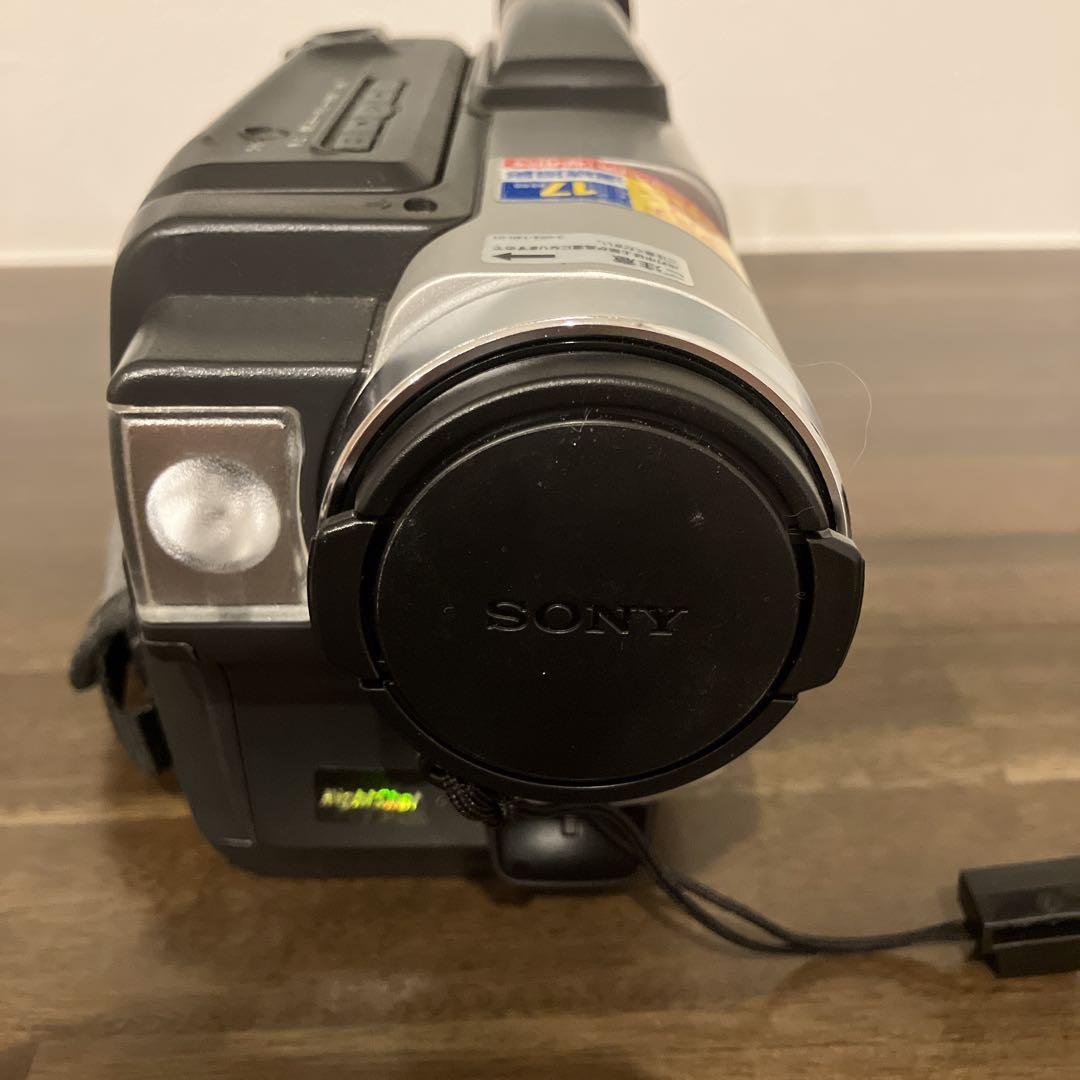 SONY Handycam CCD-TRV86本体