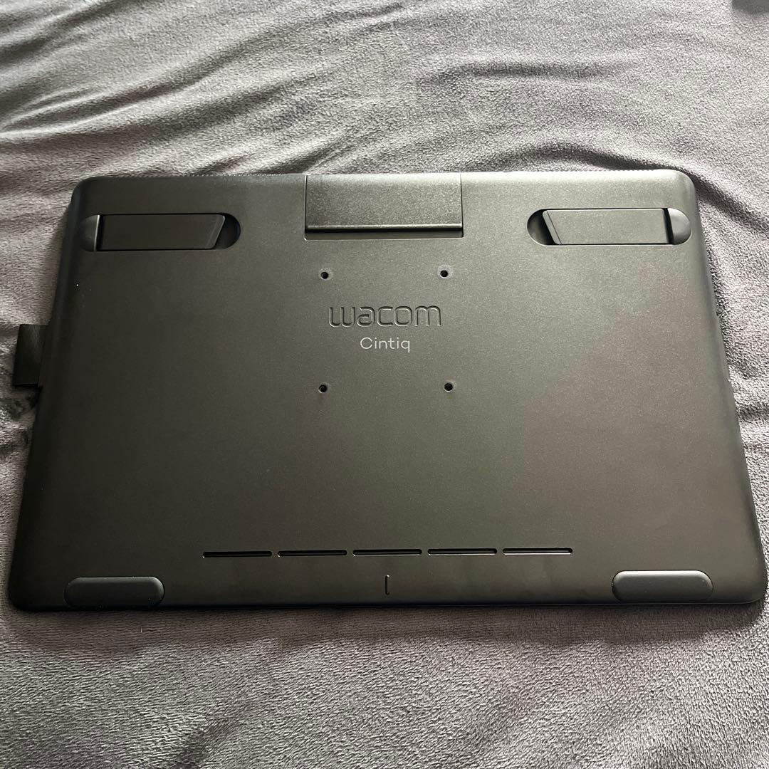 Wacom Cintiq 16 FHD ブラック