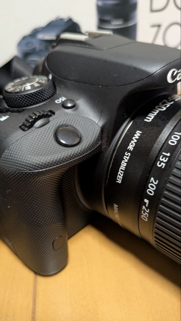 Canon ダブルズームキット EF-S 18-55mm / 55-250mm