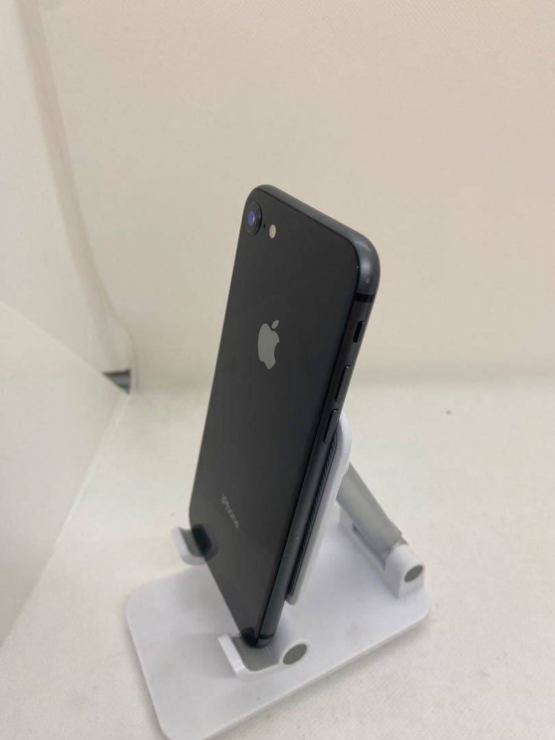iPhone 8 64GB SIMフリー 47253