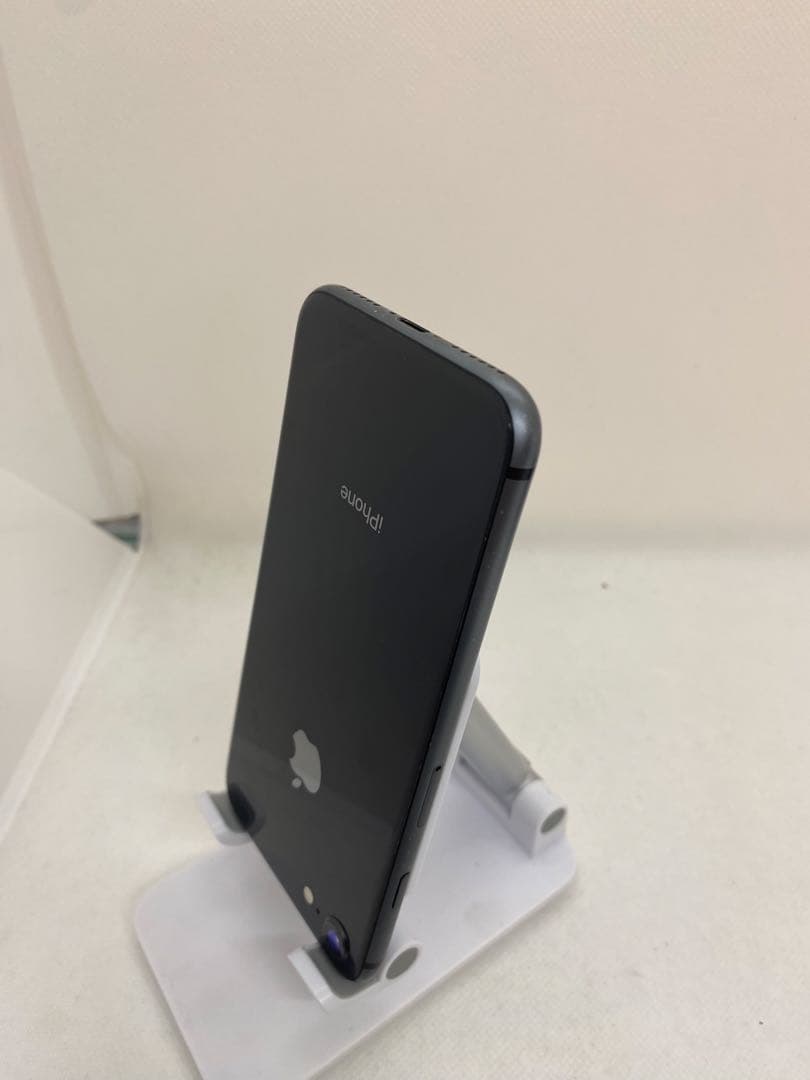 iPhone 8 64GB SIMフリー 47253
