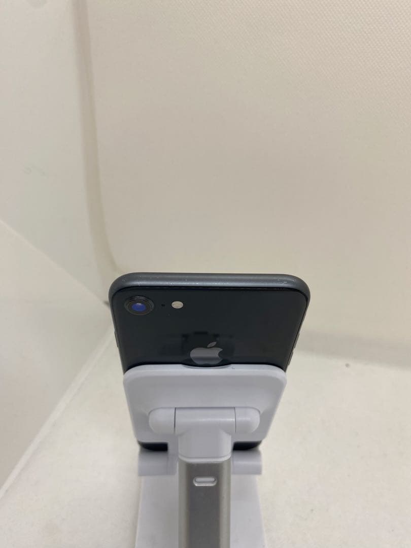 iPhone 8 64GB SIMフリー 47253