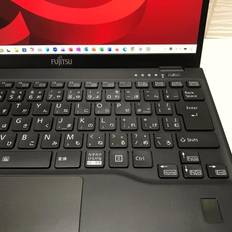 非常に綺麗部類》富士通 LIFEBOOK U9311/F／RAM16GB／FHD