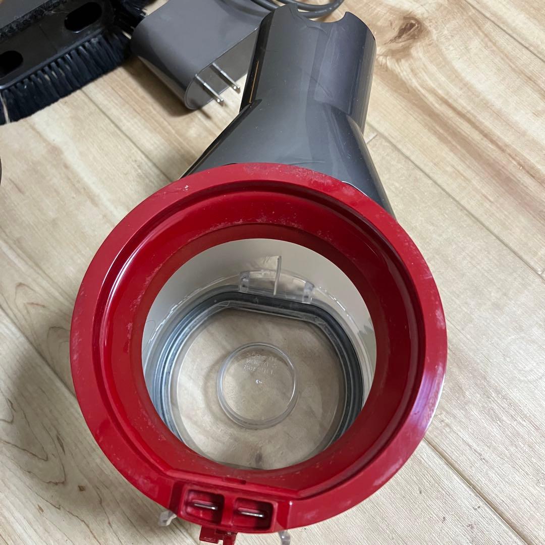 ダイソン掃除機 V8 本体 コードレスクリーナー