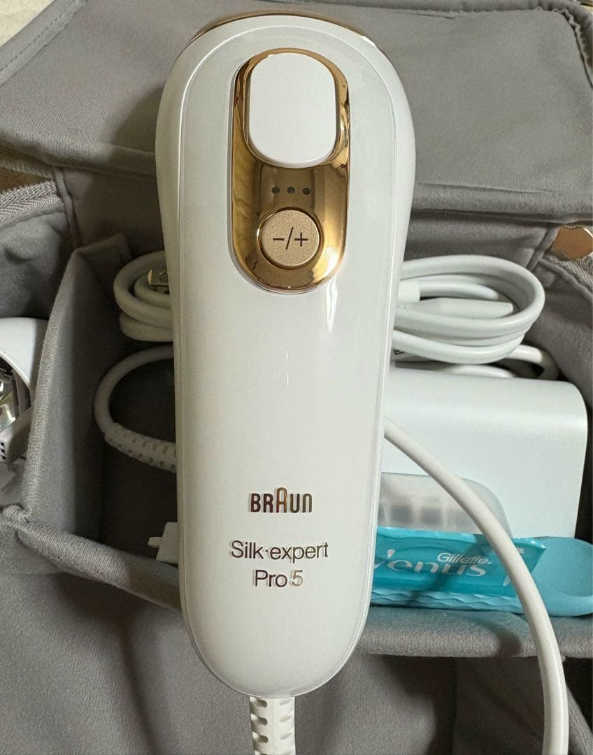 【〜4/1限定出品】 BRAUNシルクエキスパートPro5 脱毛器 PL5157