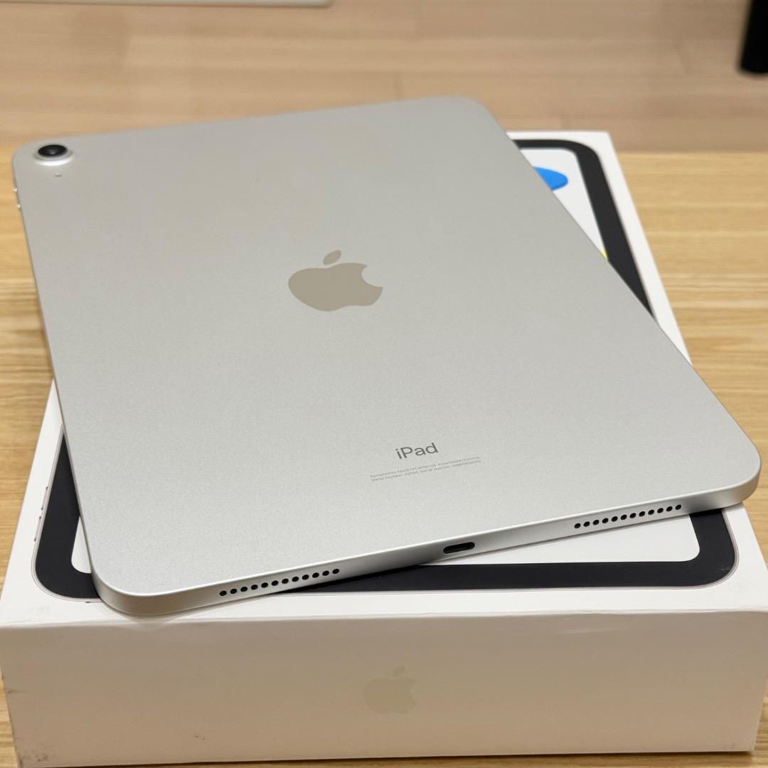【美品】iPad 10世代 64GB シルバー