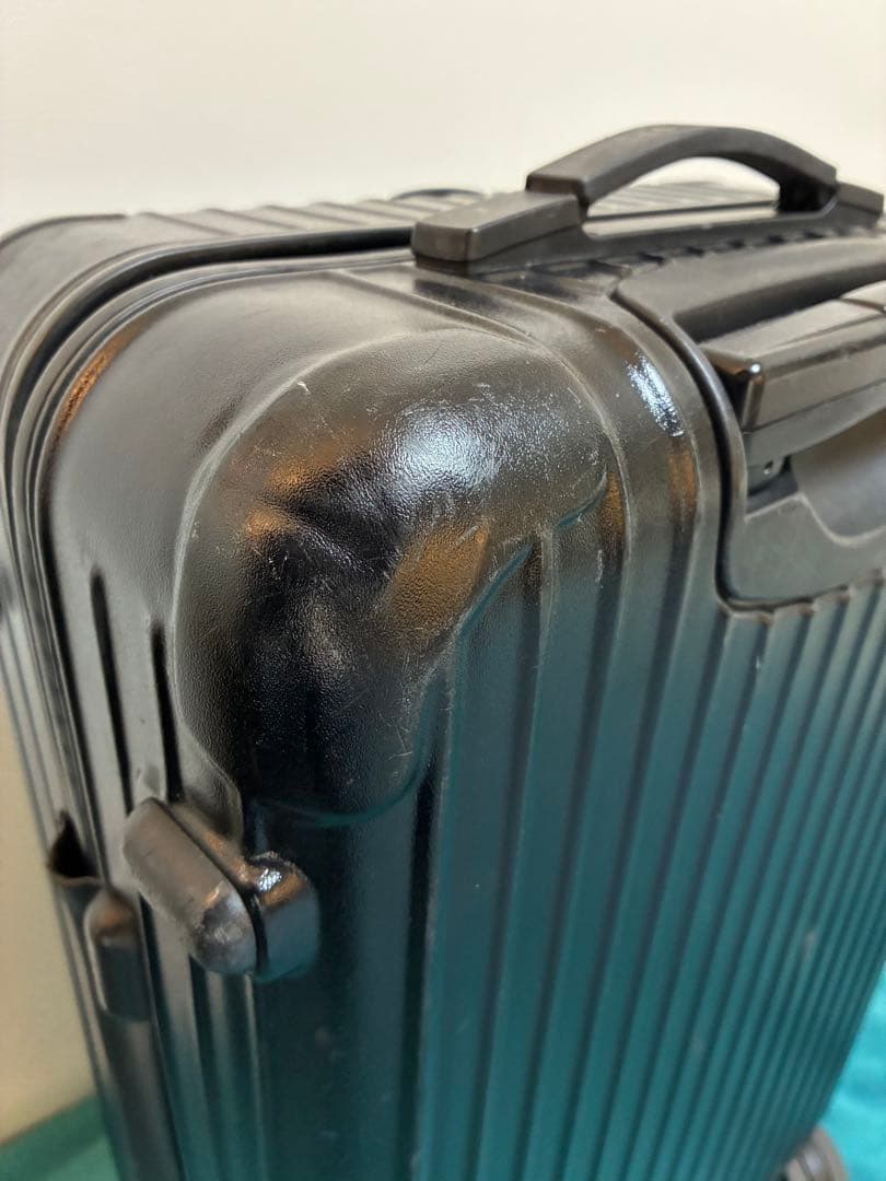 【程よい使用感】リモワ RIMOWA ボレロ 完了品 4輪 2〜3泊 黒