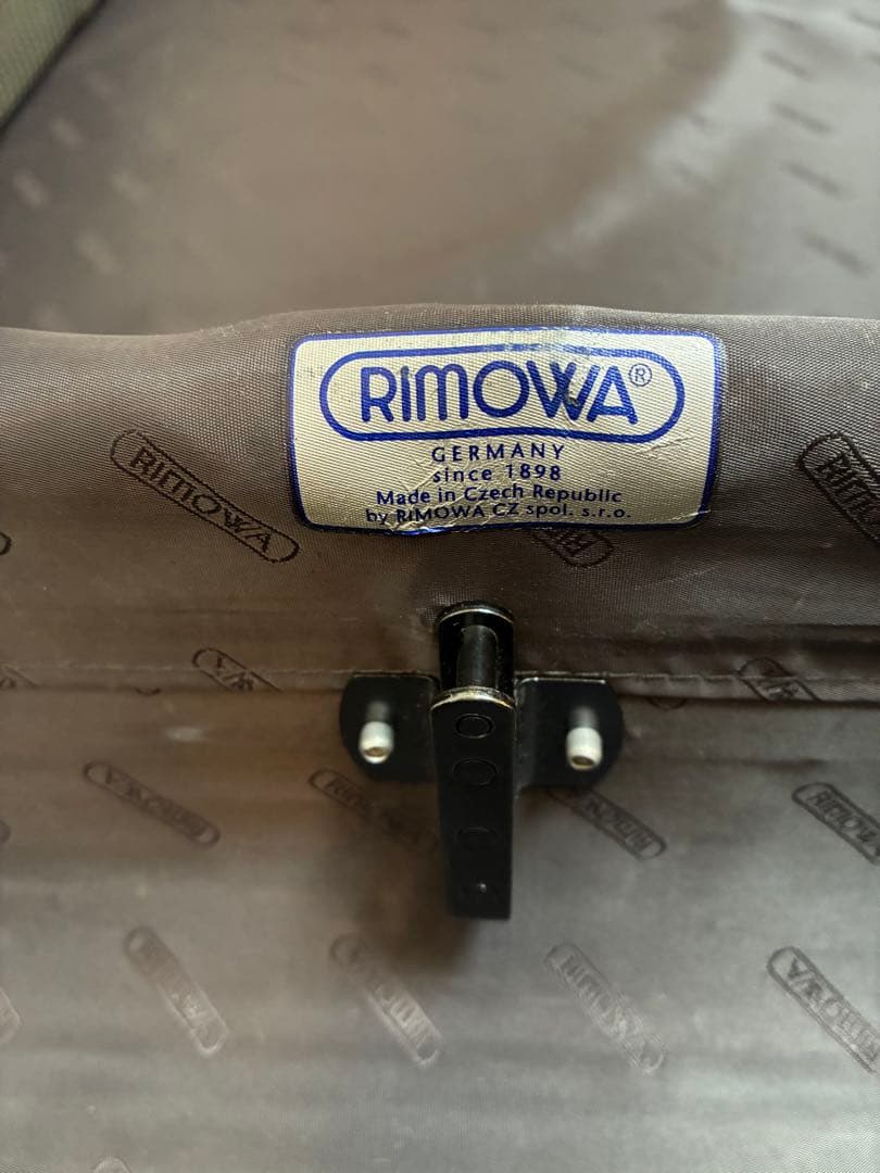【程よい使用感】リモワ RIMOWA ボレロ 完了品 4輪 2〜3泊 黒
