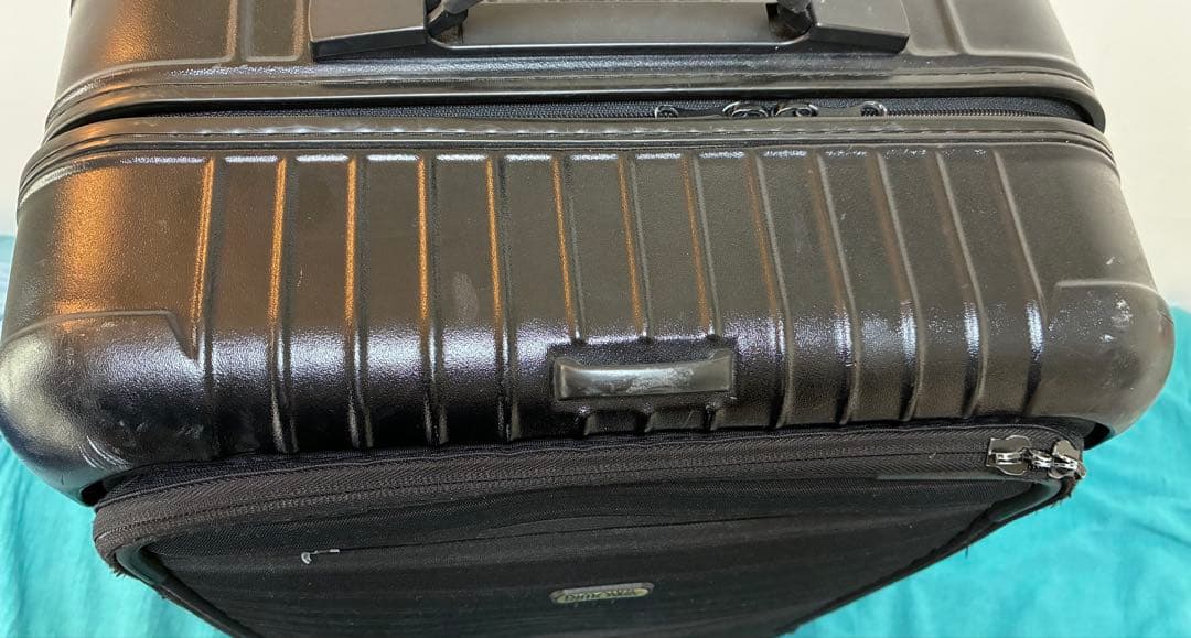 【程よい使用感】リモワ RIMOWA ボレロ 完了品 4輪 2〜3泊 黒
