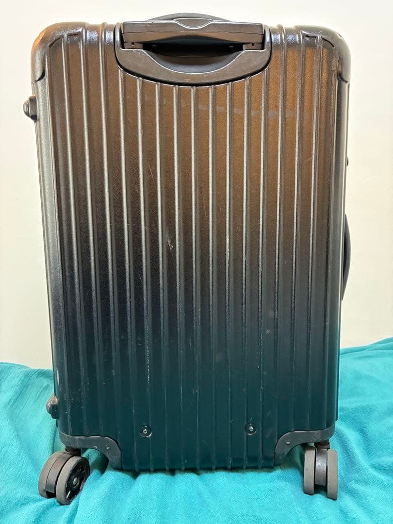 【程よい使用感】リモワ RIMOWA ボレロ 完了品 4輪 2〜3泊 黒