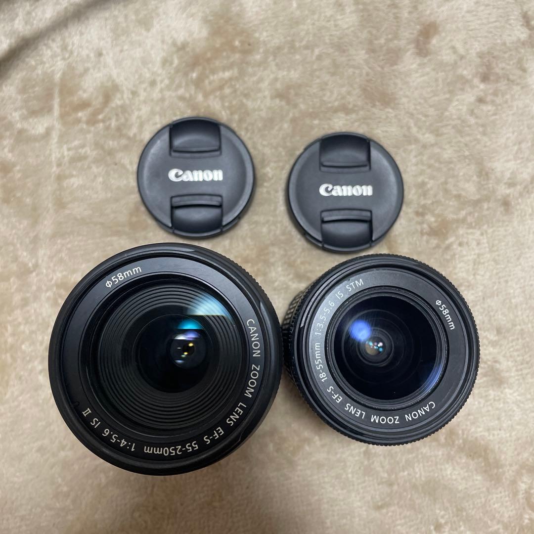 Canon EOS Kiss X7 デジタル一眼レフカメラ　ダブルズームキット