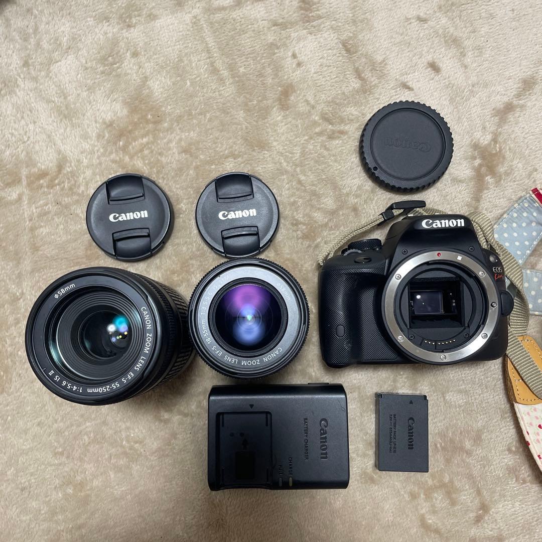 Canon EOS Kiss X7 デジタル一眼レフカメラ　ダブルズームキット