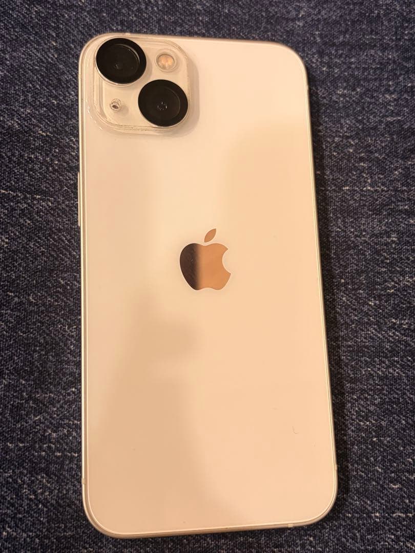 Apple iPhone 13 スターライト本体