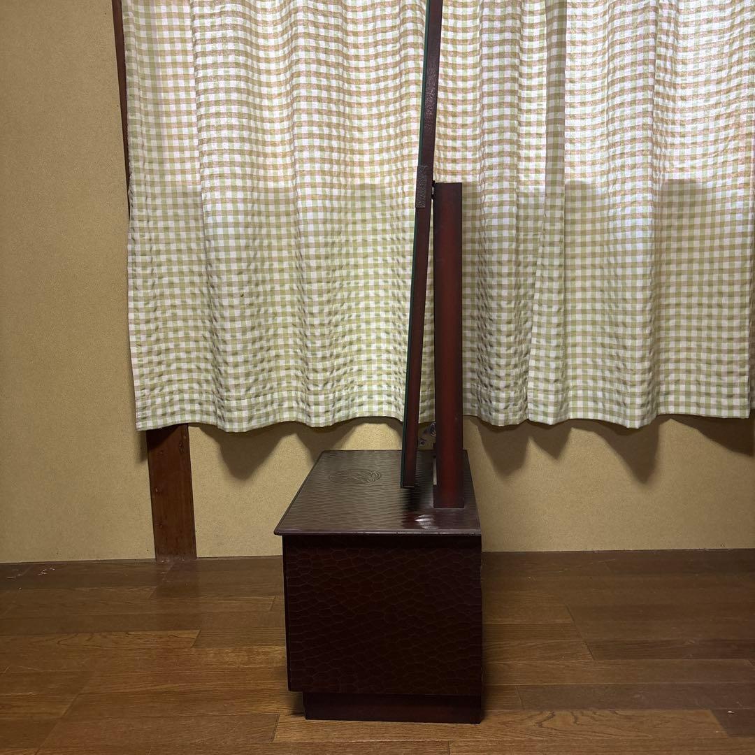 鎌倉彫？姿見