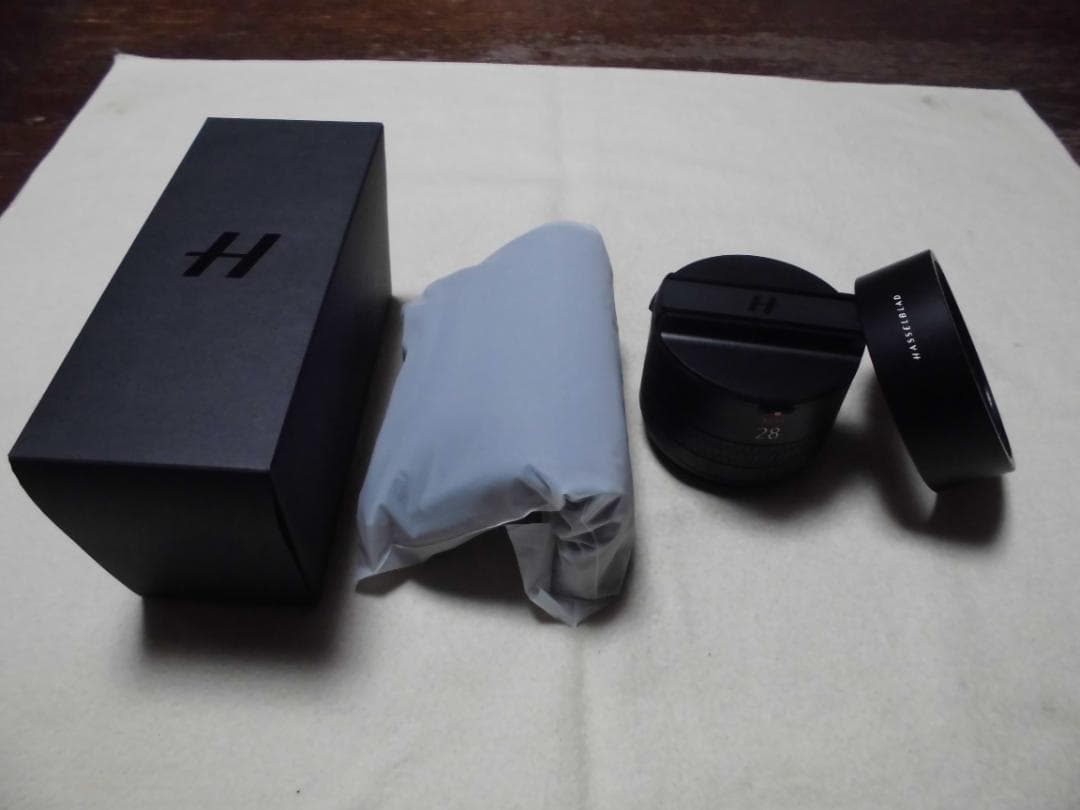 超美品 使用頻度少 HASSELBLAD XCD 28mm f4 元箱他一式