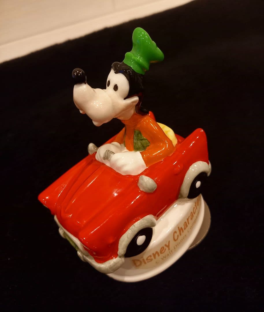 希少　ディズニー　グーフィー　オルゴール　陶器　レトロ