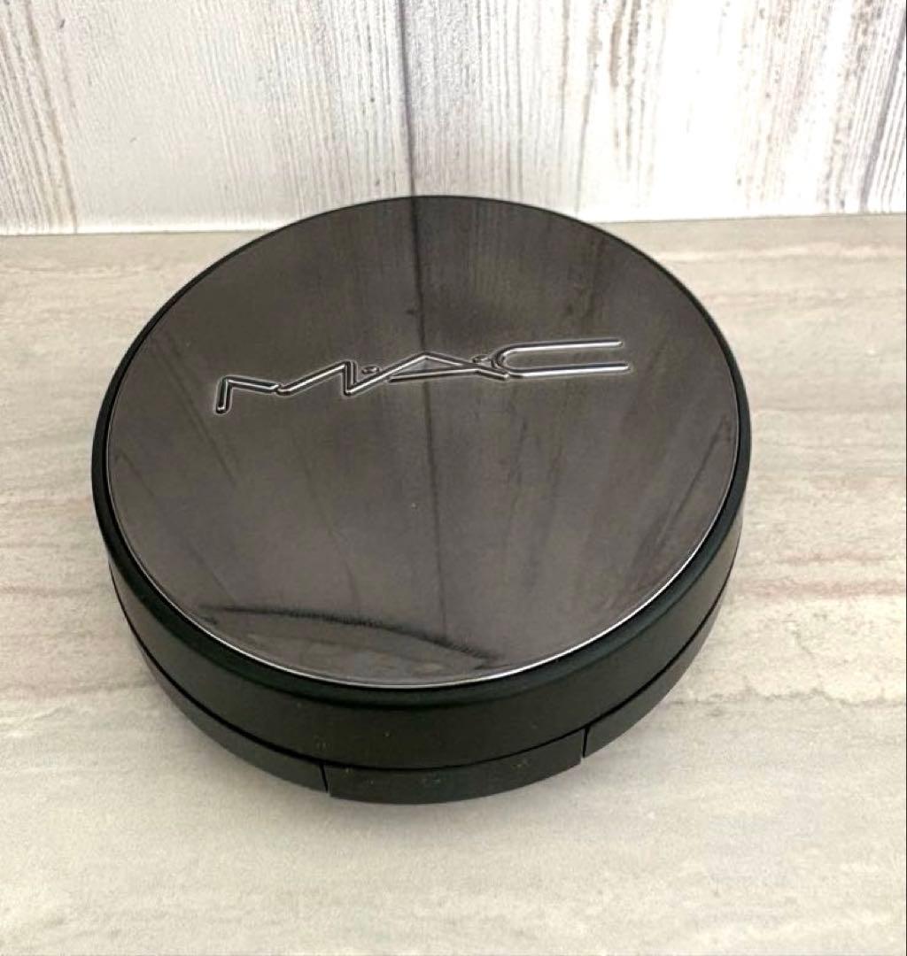 MAC スタジオフィックスロングウエア クッションファンデーションNC15