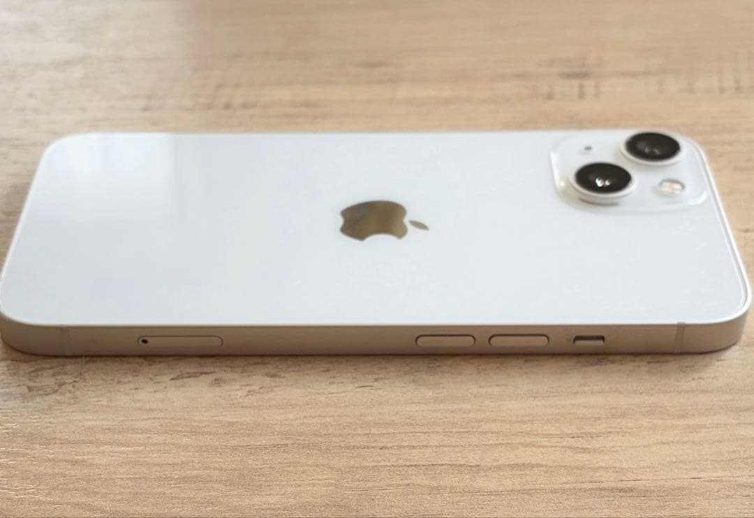 iPhone13 ホワイト　128GB スターライト