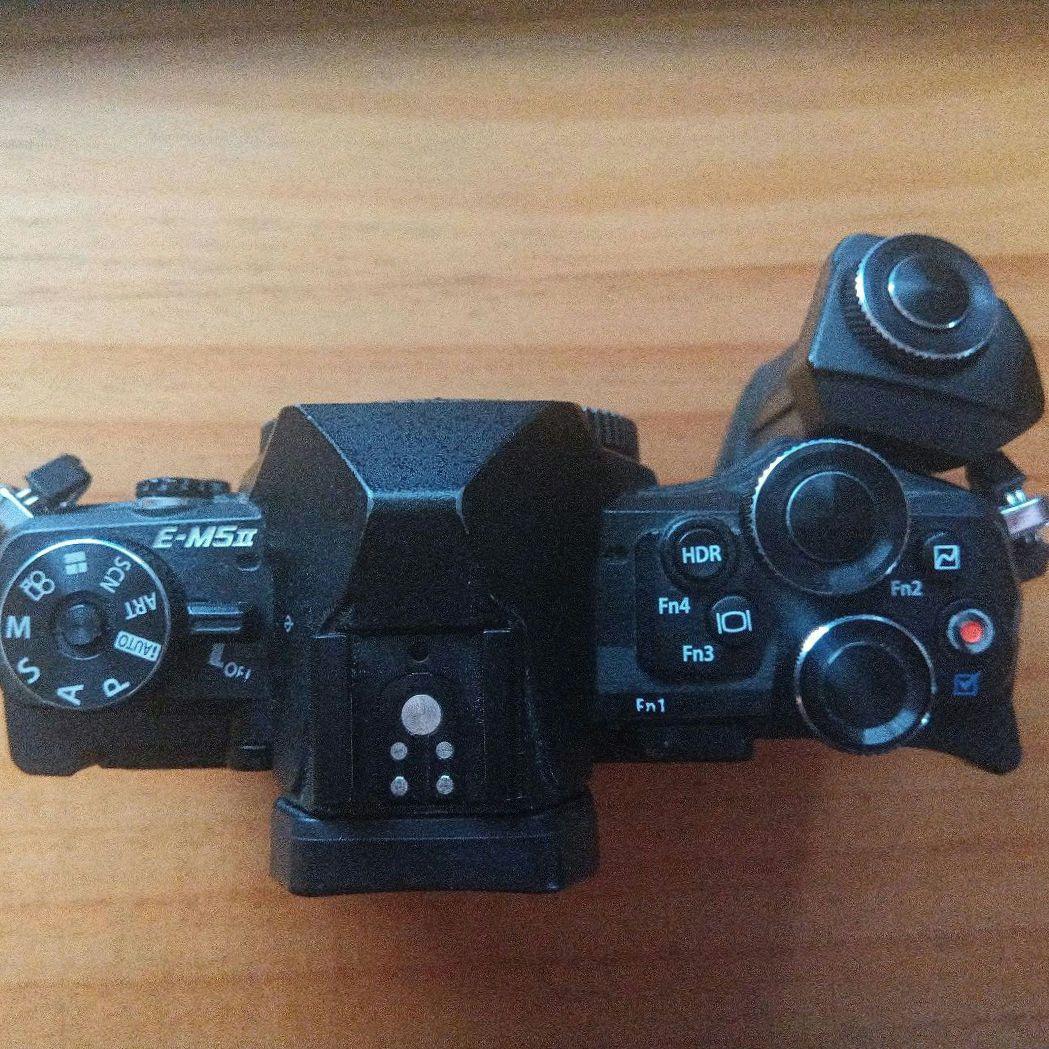 OLYMPUS OM-D E-M5 Mark II ブラック　バッテリーグリップ