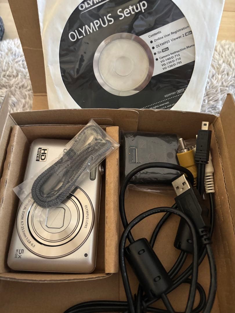 OLYMPUS VG-120 コンパクトデジタルカメラ新品