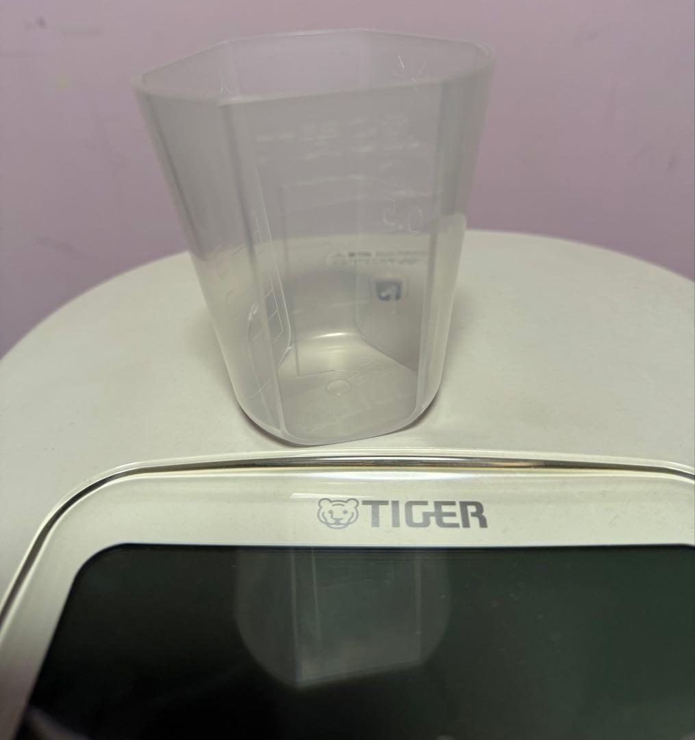 【美品】TIGER 土鍋 炊飯器 JPL-G100 エクリュホワイト 3.0L