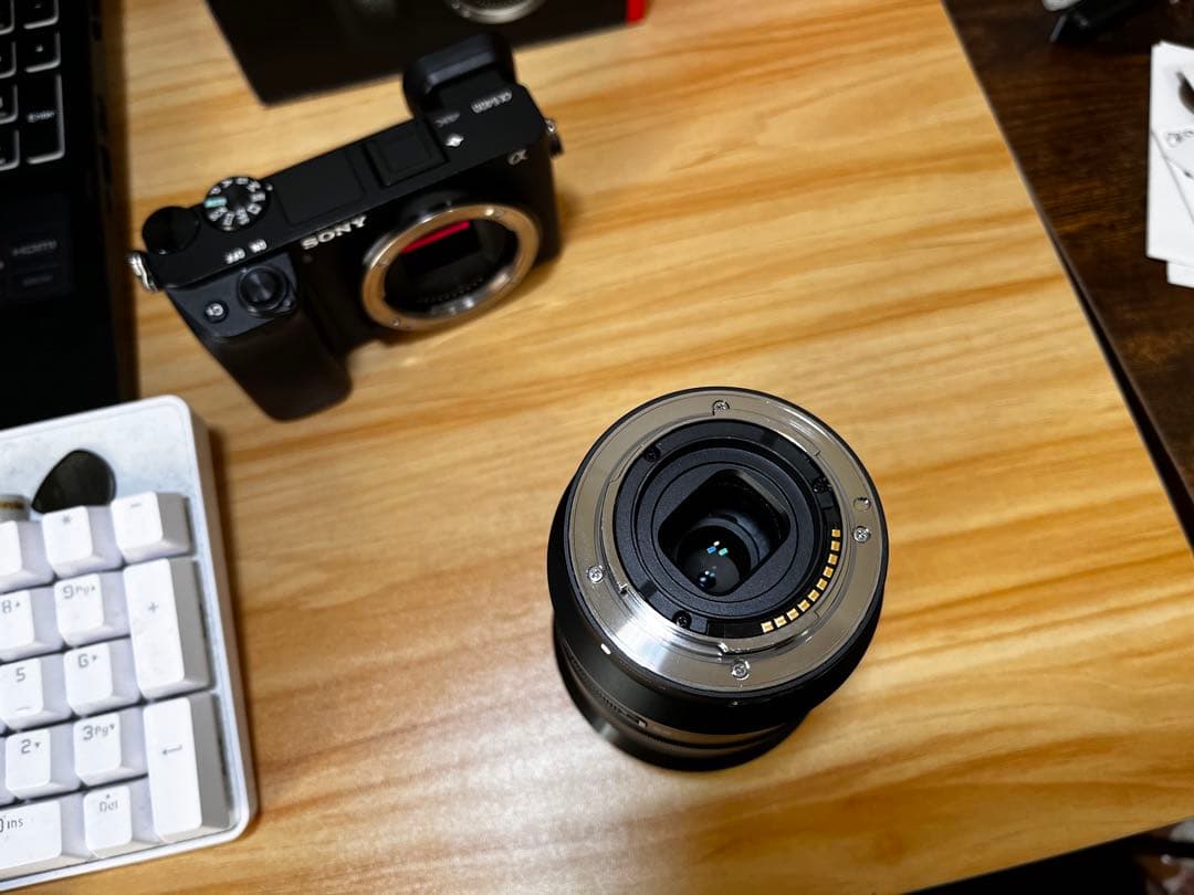 美品Sony α6400 ミラーレスカメラ 付属品多数