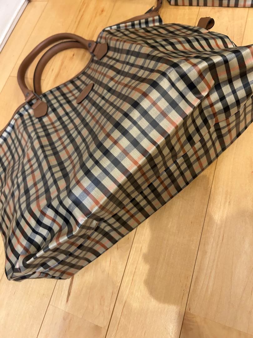 DAKSのバック＆ポーチ未使用品