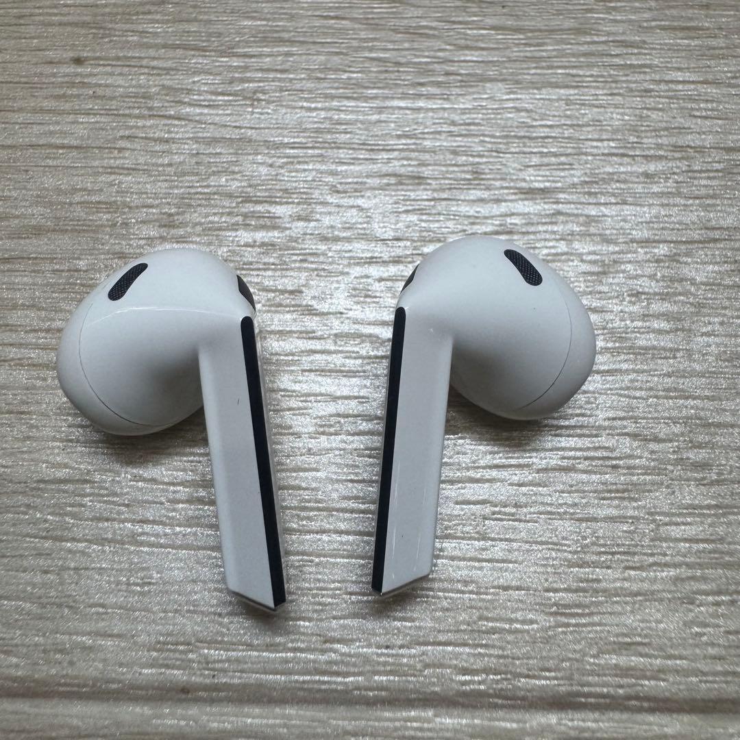 Samsung Galaxy Buds3 ワイヤレスイヤホン　中古