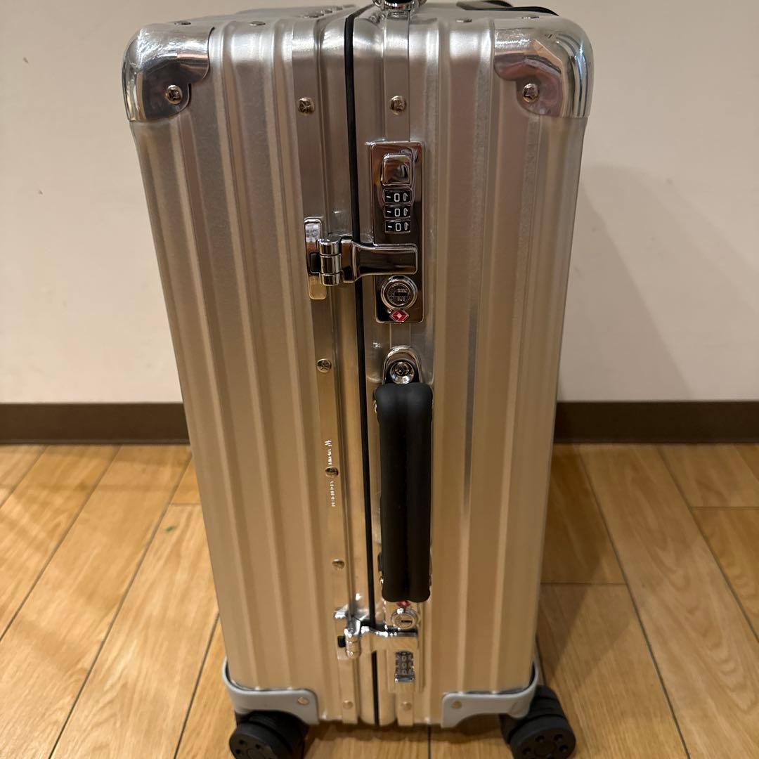 RIMOWA リモワ　キャリーバック　キャビン