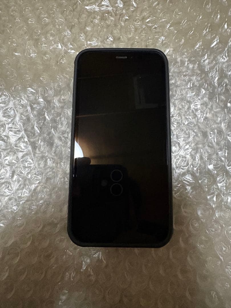 冬*キ様 Apple iPhone 12 ブラック64GB バッテリー残量75%