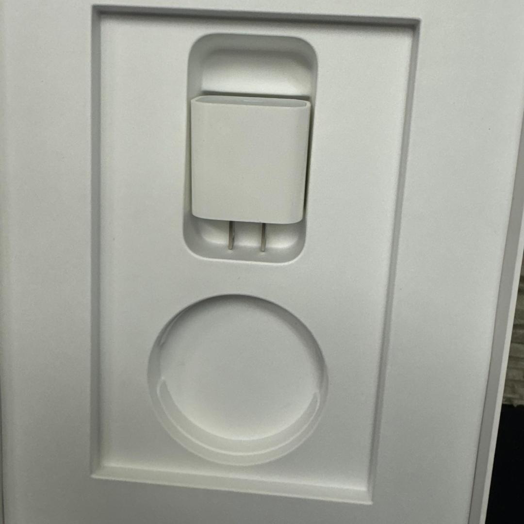 ☆Apple　11インチiPad A16　A3354　128GB　第11世代