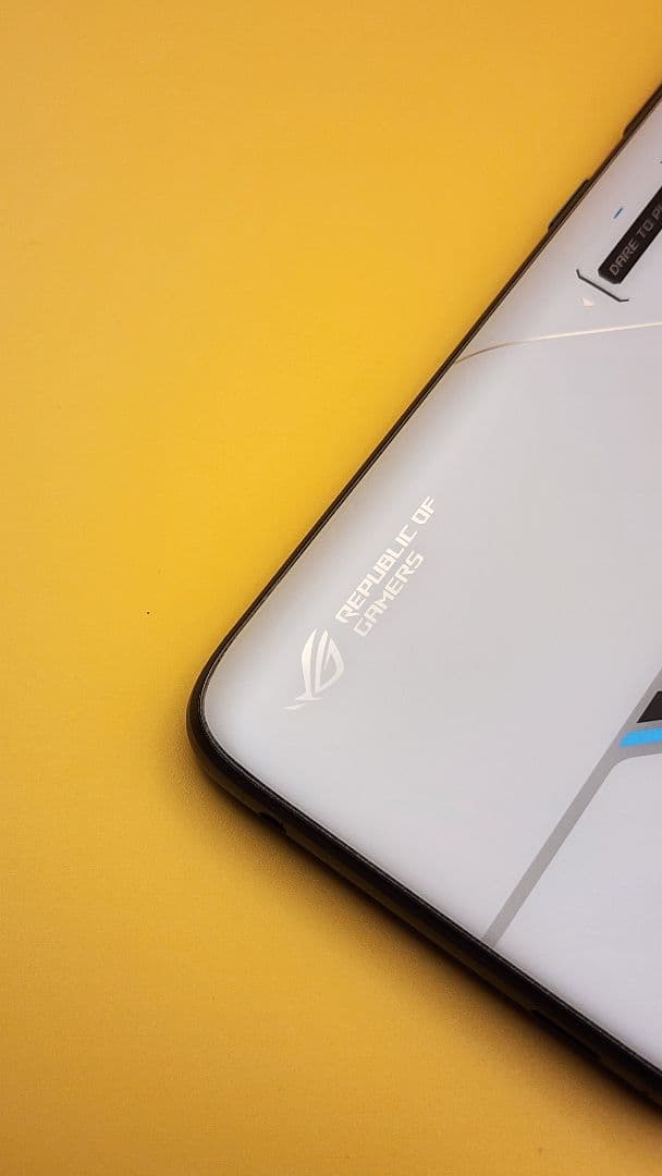 スマートフォン本体 ROG Phone 6 512GB|16GB