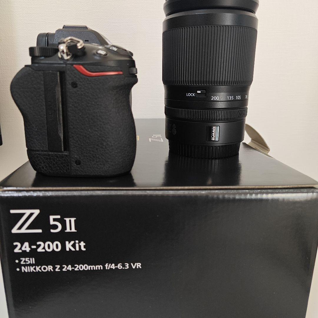 Nikon Zシリーズ ミラーレスカメラ 本体 24mm-200mmレンズ