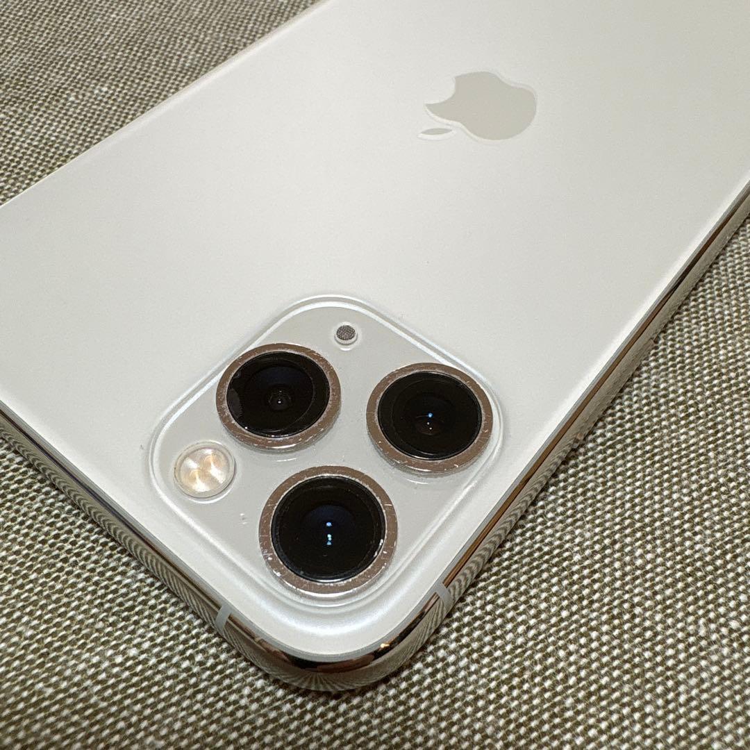 iPhone11Pro 256GB シルバー SIMフリー 利用制限なし 箱付き