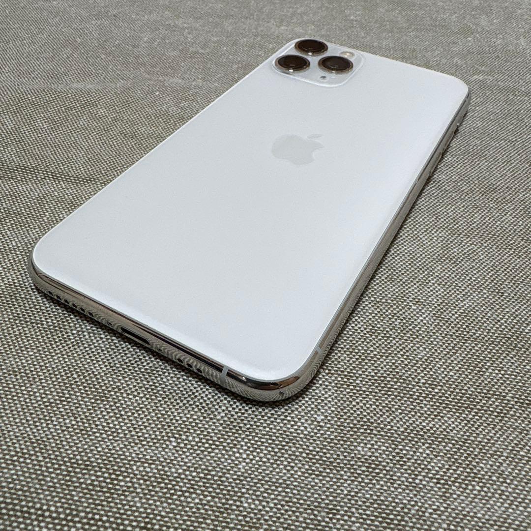 iPhone11Pro 256GB シルバー SIMフリー 利用制限なし 箱付き