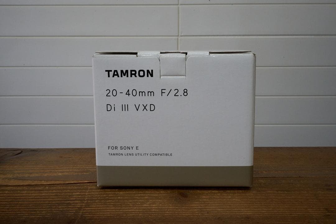 TAMRON 20-40mm F/2.8 Di III VXD タムロン
