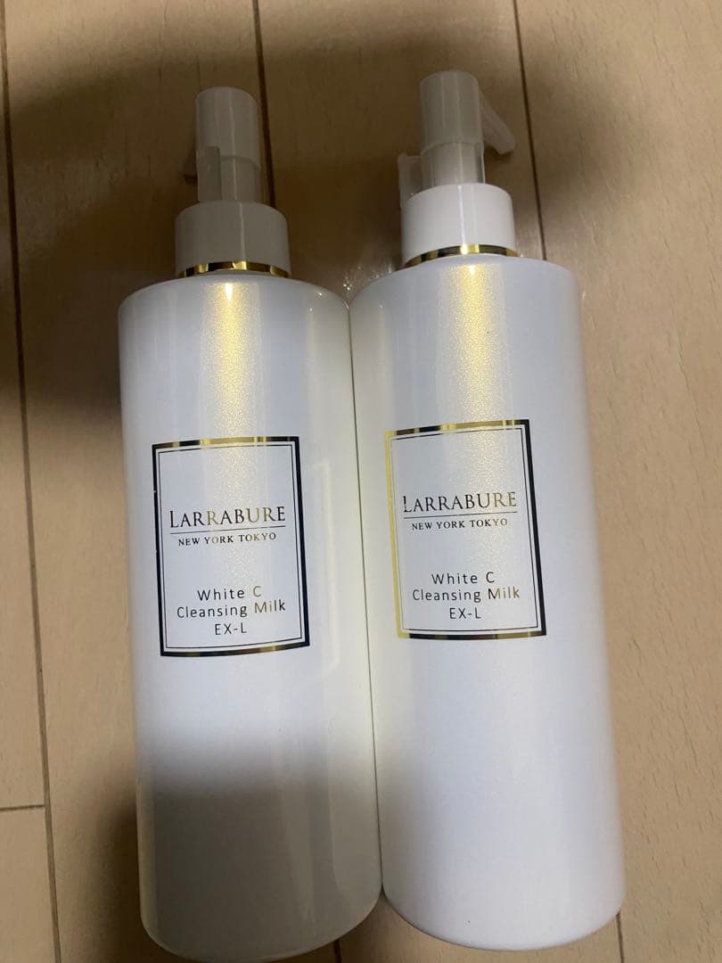 Ot LARRABURE White CCleansing MilkEX-L2本