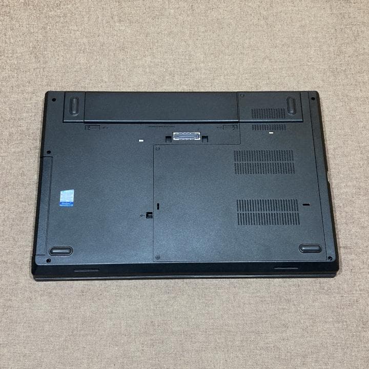 レノボ ノートPC ThinkPad L570【中古】